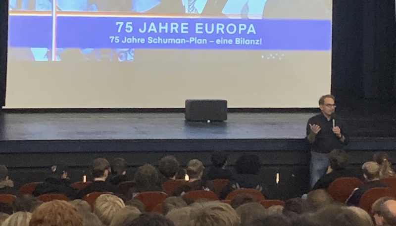 Demokratie hautnah erlebt: Die BBS Buxtehude feiern eine Woche voller Vielfalt und Engagement